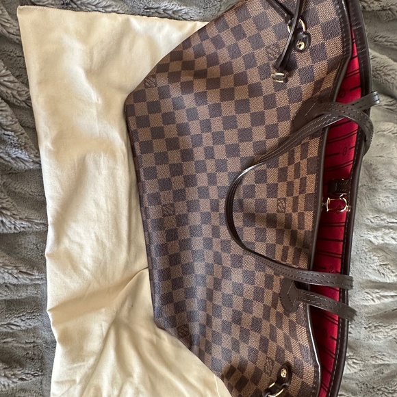 Louie. Vuitton Neverdfull MM - Picture 1 of 2